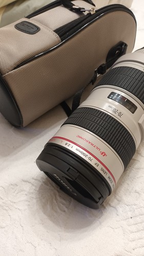 Canon 200mm 8l is - f/2.8l,