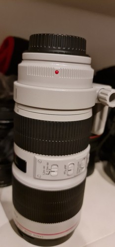 Canon 200mm 2 8l is - f/2.8l,