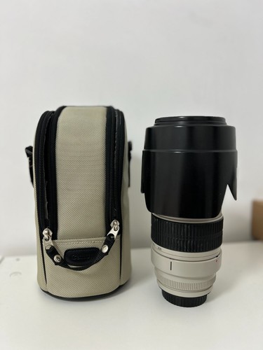 Canon 200mm 8 l is - f/2.8,